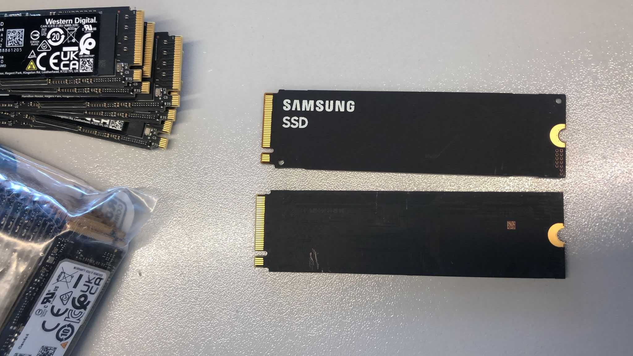 Discos Rígidos NOVO SSD 256GB NVMe Samsung / Western Digital