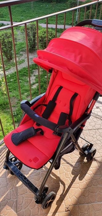 Chicco wózek spacerowy superlekki