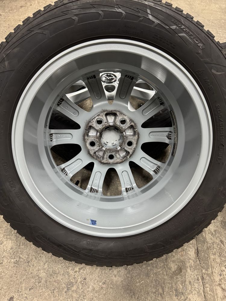 Felgi Mazda CX30 3 6 5x114,3 16” 205/55R16