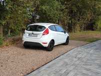 Ford Fiesta w fajnym stanie
