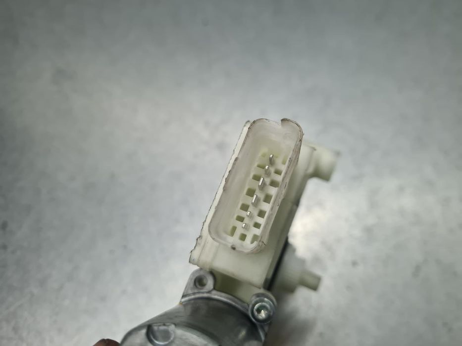 Motor vidro frente esquerdo RENAULT Captur II