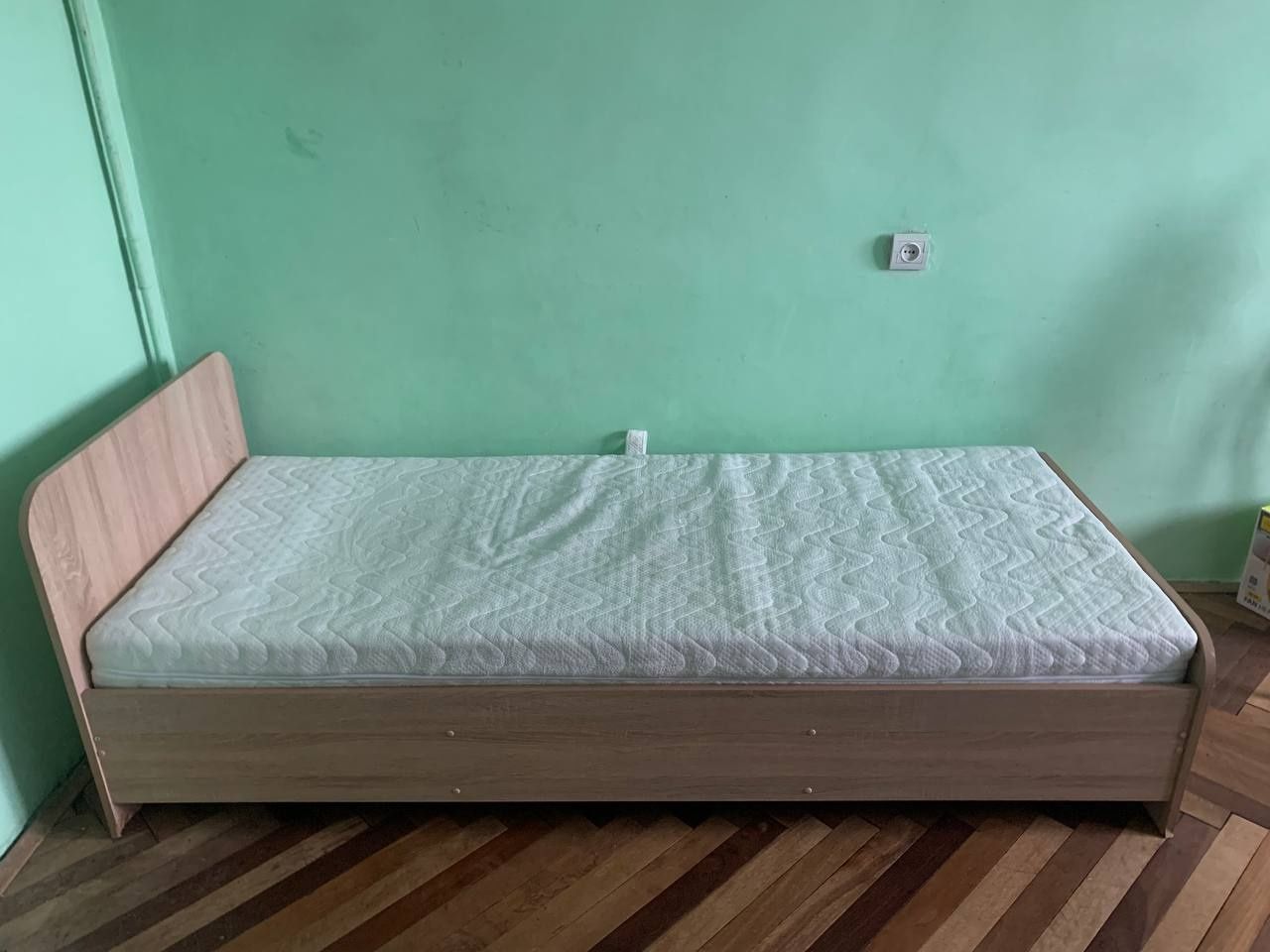 Ліжко односпальне+ матрац