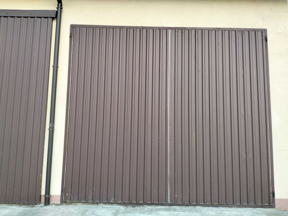 drzwi garażowe szer. 4,2m  wys. 3,5m