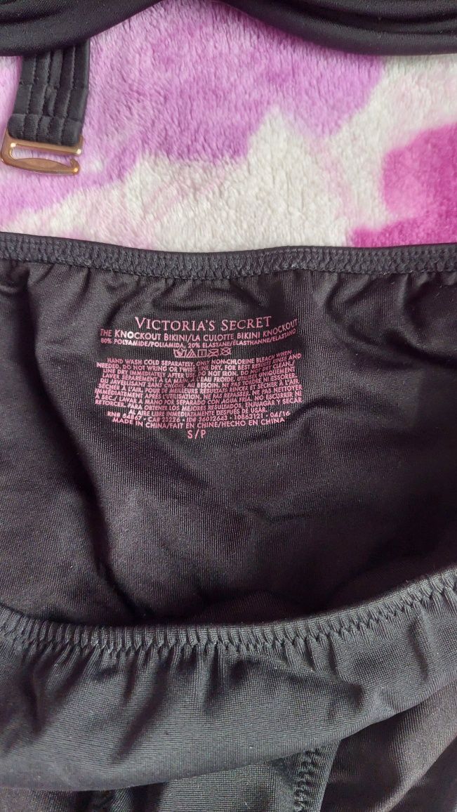 Продам купальник Victoria Secret