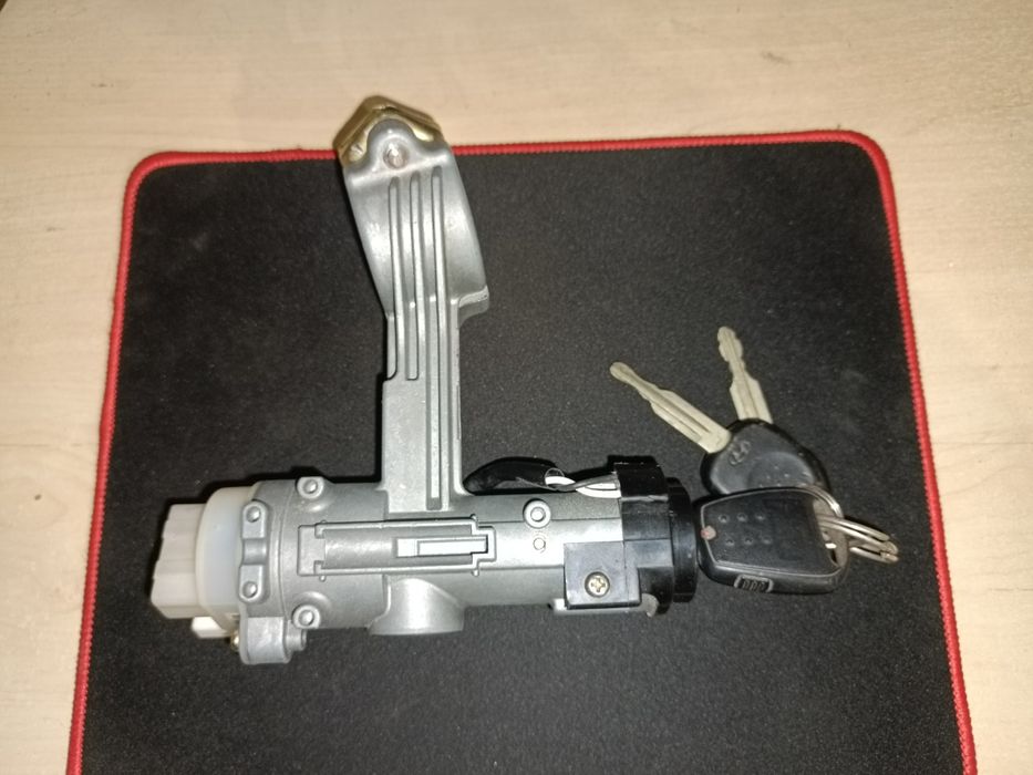 Замок запалювання Hyundai/KIA