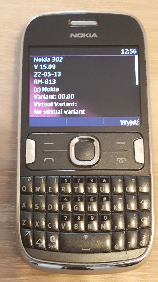 Nokia 302 telefon pudełko ładowarka etui sluchawki instrukcja