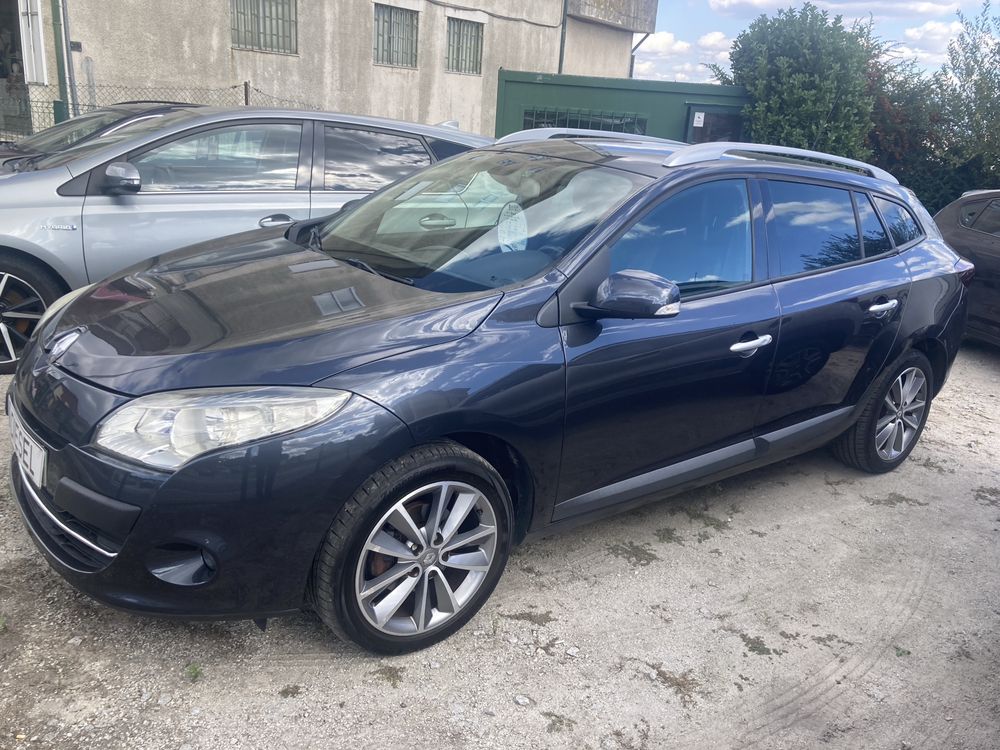 Renault Megane sports tourer 1.5 dci 110 cv