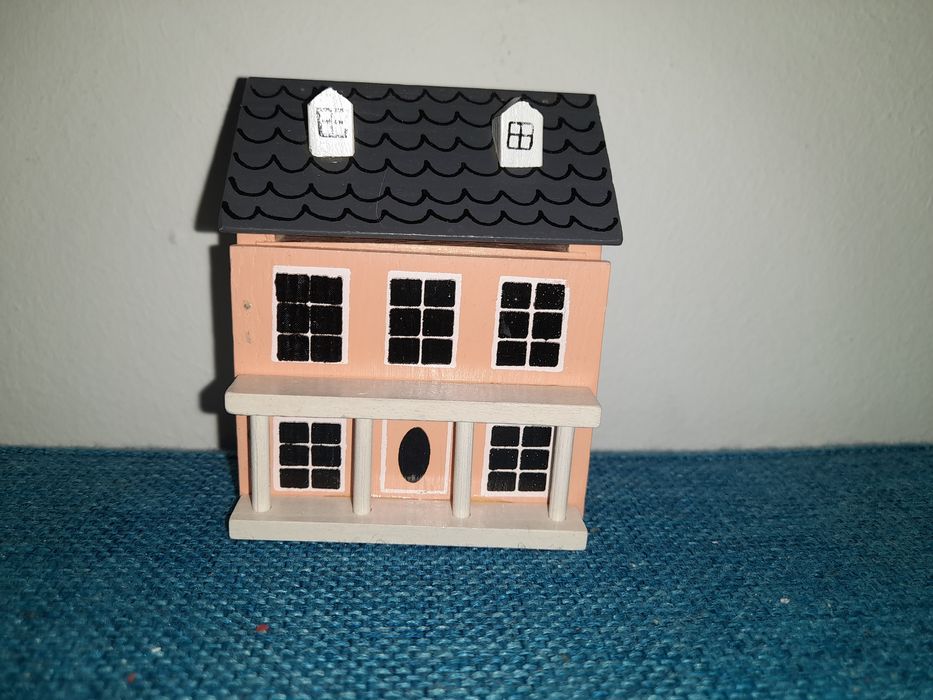 Casa de Bonecas tipo Victoriana