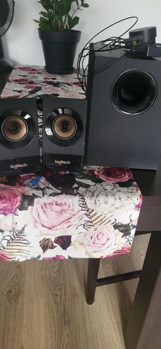 Głośniki z tobą basową logitech