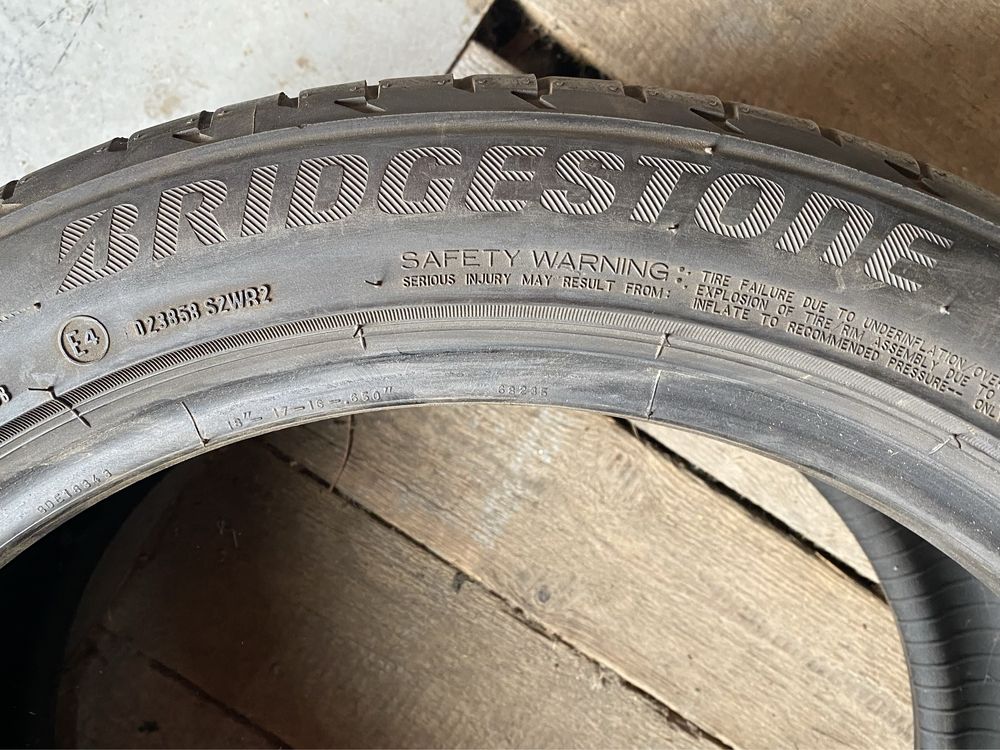 Літня резина шини 245/40R18 Bridgestone 7мм