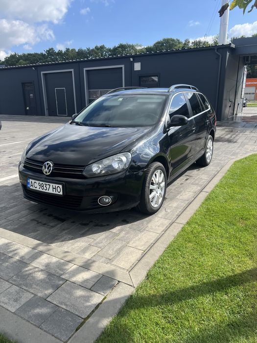Volkswagen Golf 6 1.6TDI АВТОМАТ