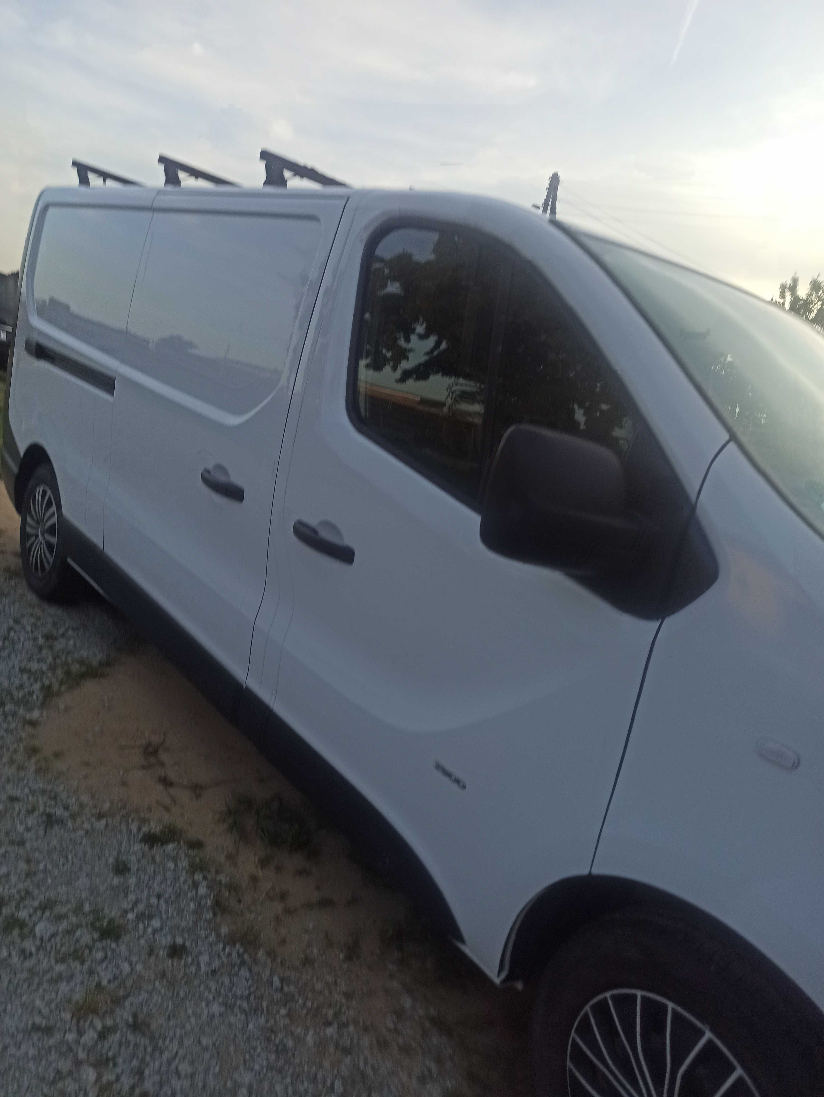 Opel vivaro 1.6 long z Niemiec