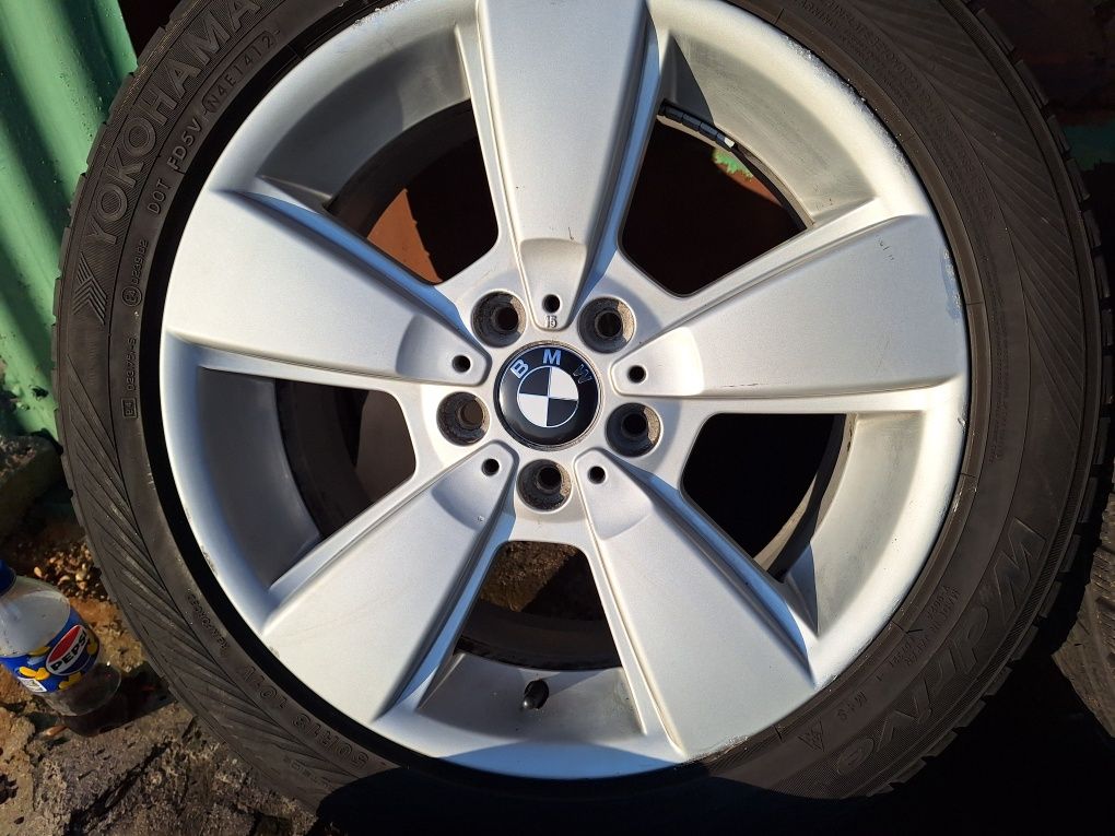 Oryginalne Alufelgi 5x120 18 BMW X3 E83 VW T5 Styling 143 koła felgi
