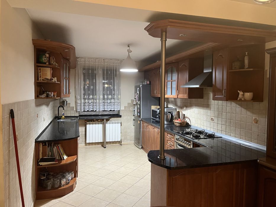 Kuchnia 285 cm + 362 cm + 152 cm