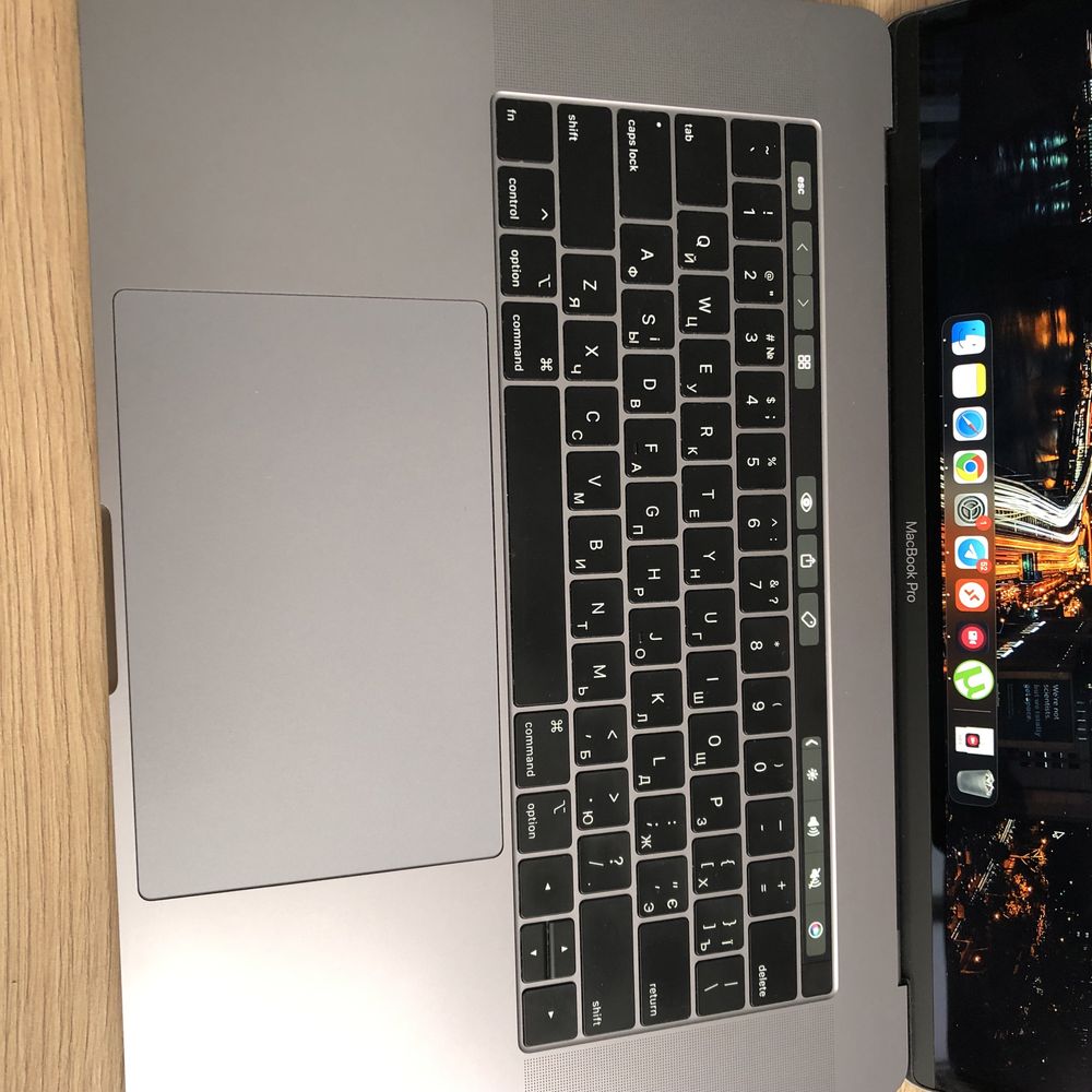 Apple MacBook Pro 15 2018 і7 32gb