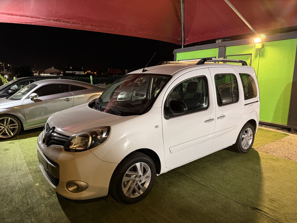 Renaul kangoo 5lugares 2013