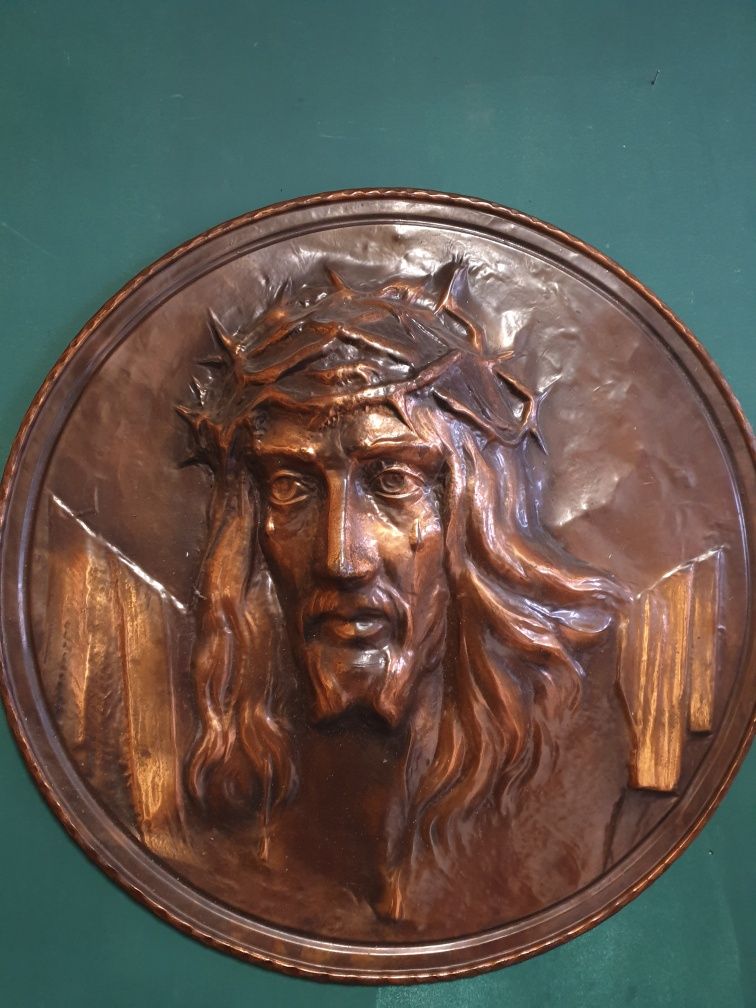 Miedziany medalion Pan Jezus relief obraz religijny