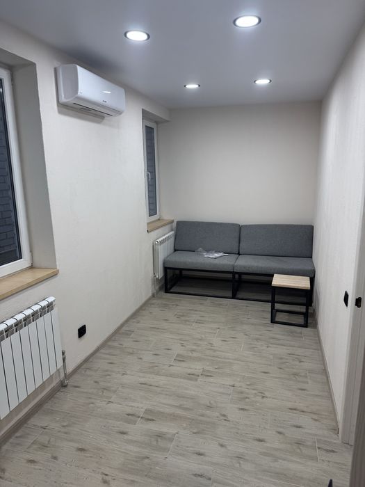 Здам поверх на дві кімнати