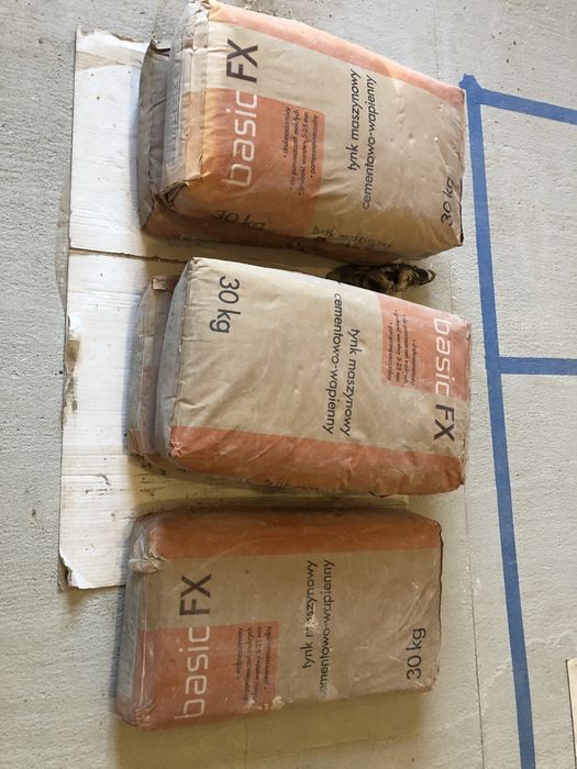 Tynk cementowo wapienny basic fx 5 workow po 30kg. Cana za calość.