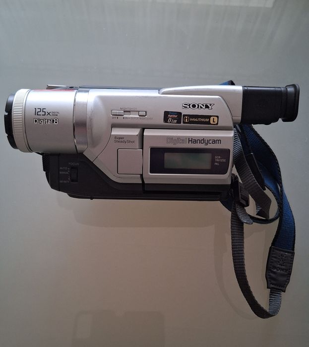 Kamera Sony Handycam DCR-TRV125e z Zasilaczem