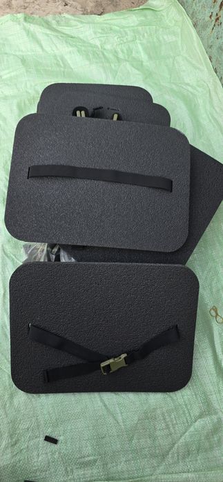 Каремат-сиденье сидіння туристичне 30х40 черный с креплением на поясе