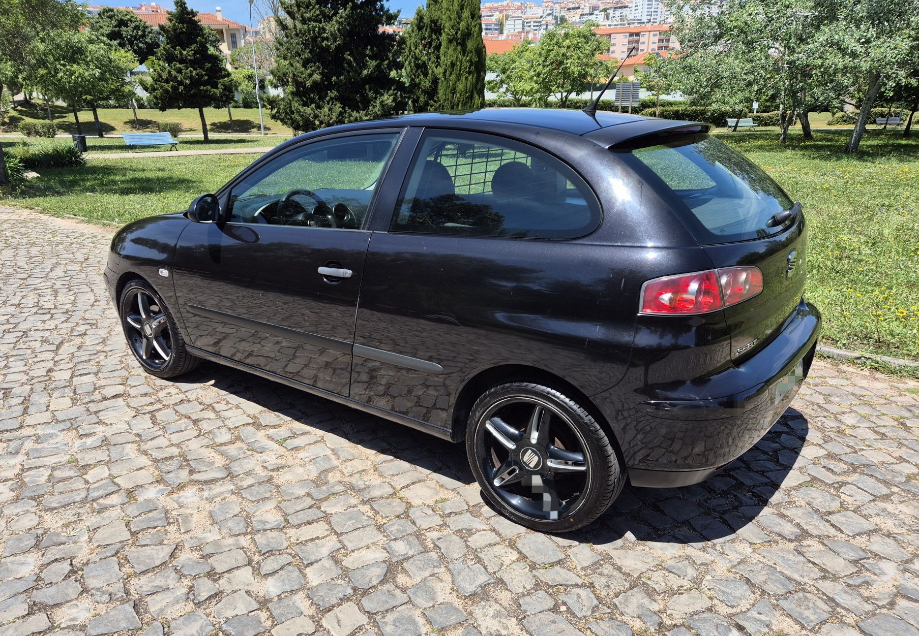 Seat Ibiza 1.4 Tdi Comercial 2005 (bem estimado)