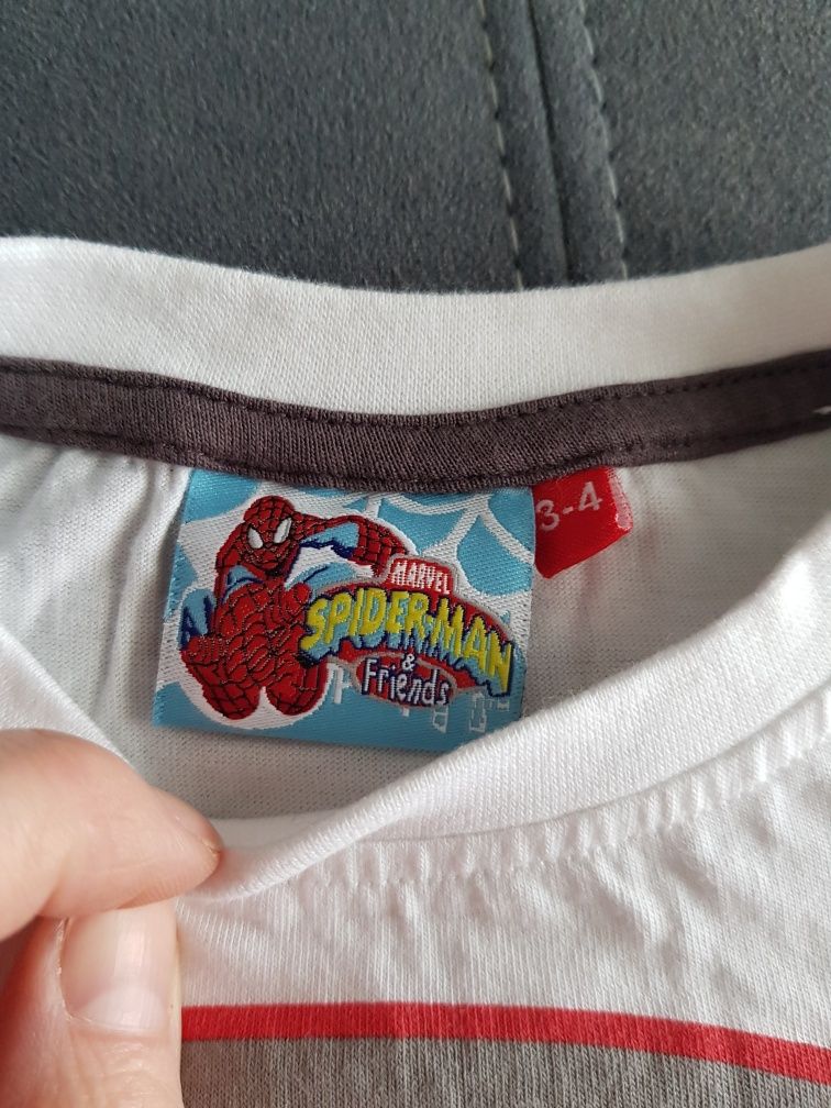 T-shirt / bluzka z krótkim rękawem ze Spidermanem 3-4 lata