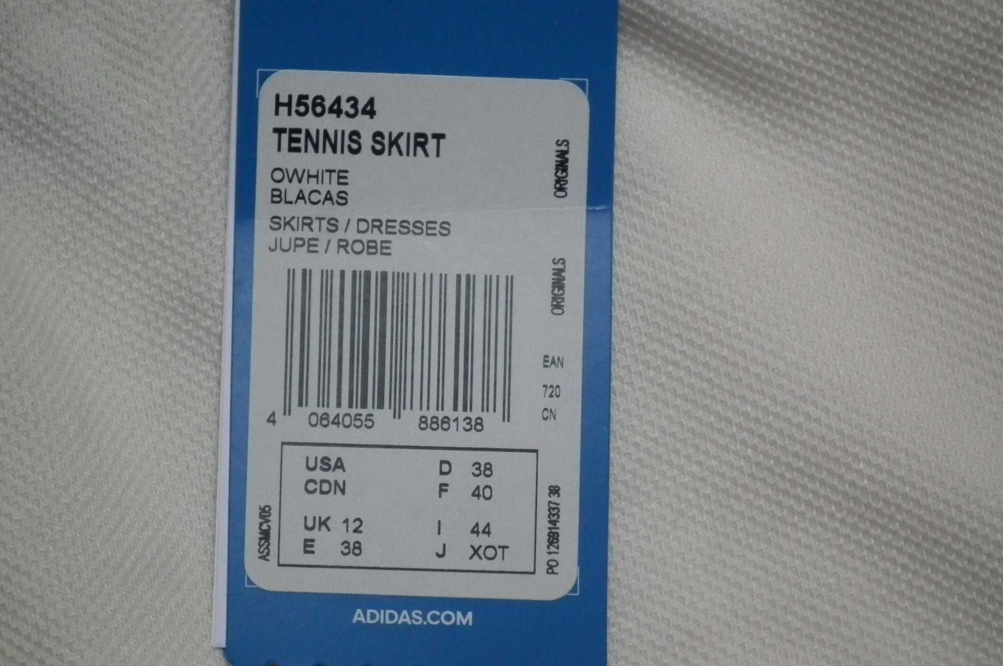 Saia de ténis Adidas Heritage H56434. Envio grátis.