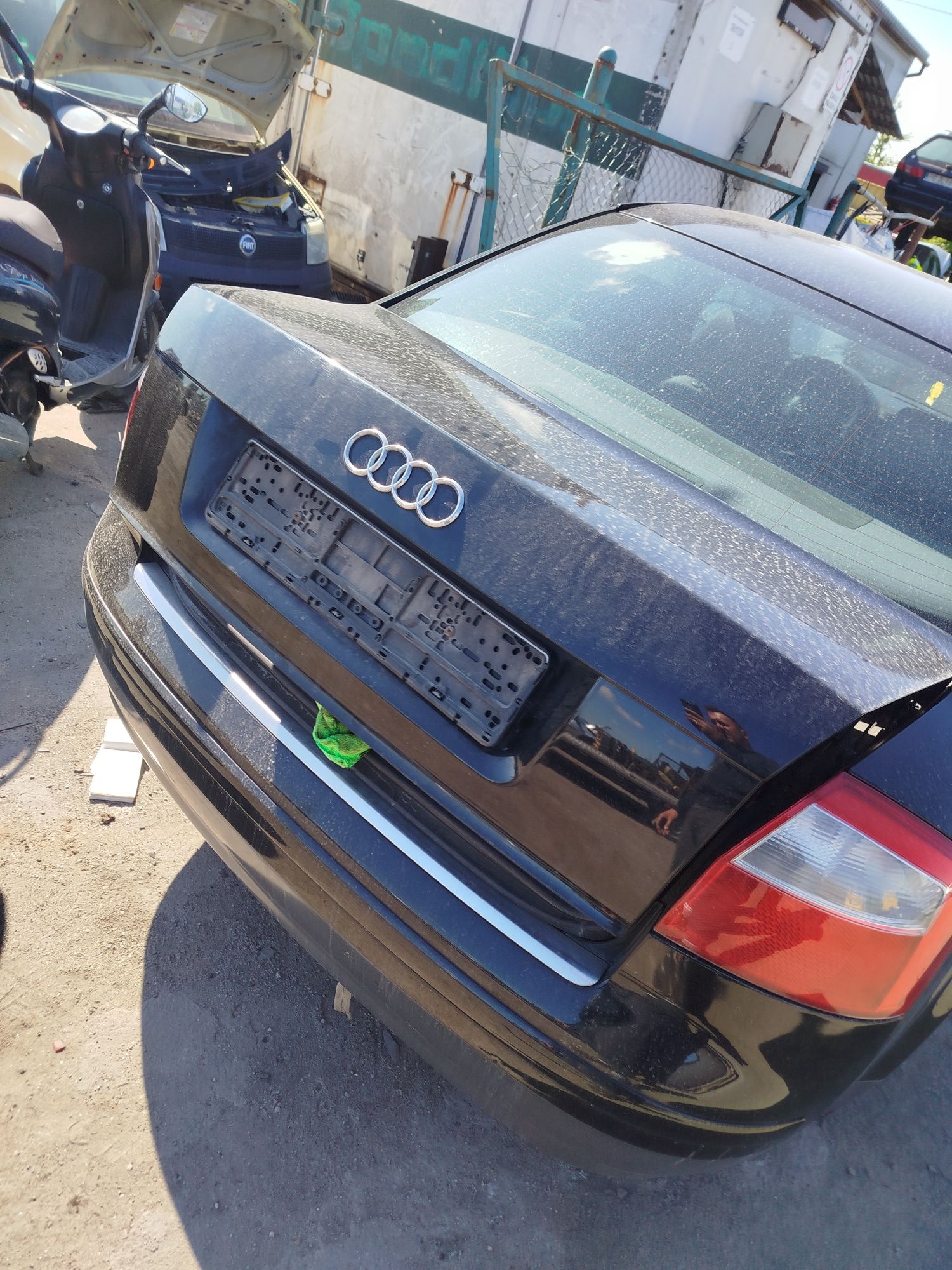 Audi A4 B6 LY9B zderzak tył tylny stan bdb wysyłka