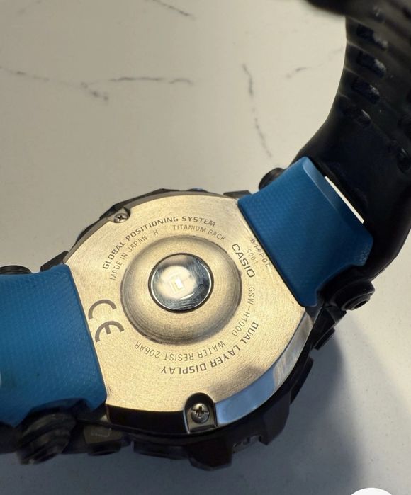 Casio G-Shock GSW-H1000 — умные часы Wear OS, как новые, оригинал