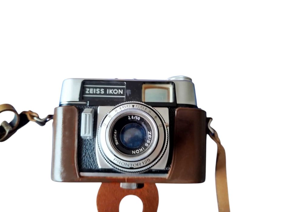 Câmara fotográfica Zeiss Ikon Prontor 125