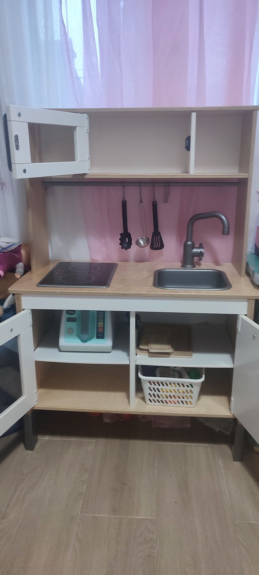Cozinha brincar IKEA com acessórios