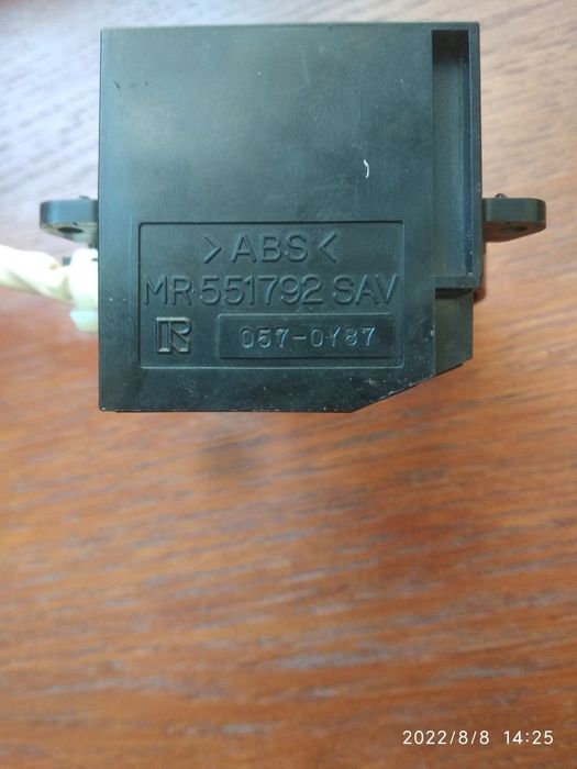 Продам блок подрулевых переключателей Митсубиси Паджеро 4 б/у