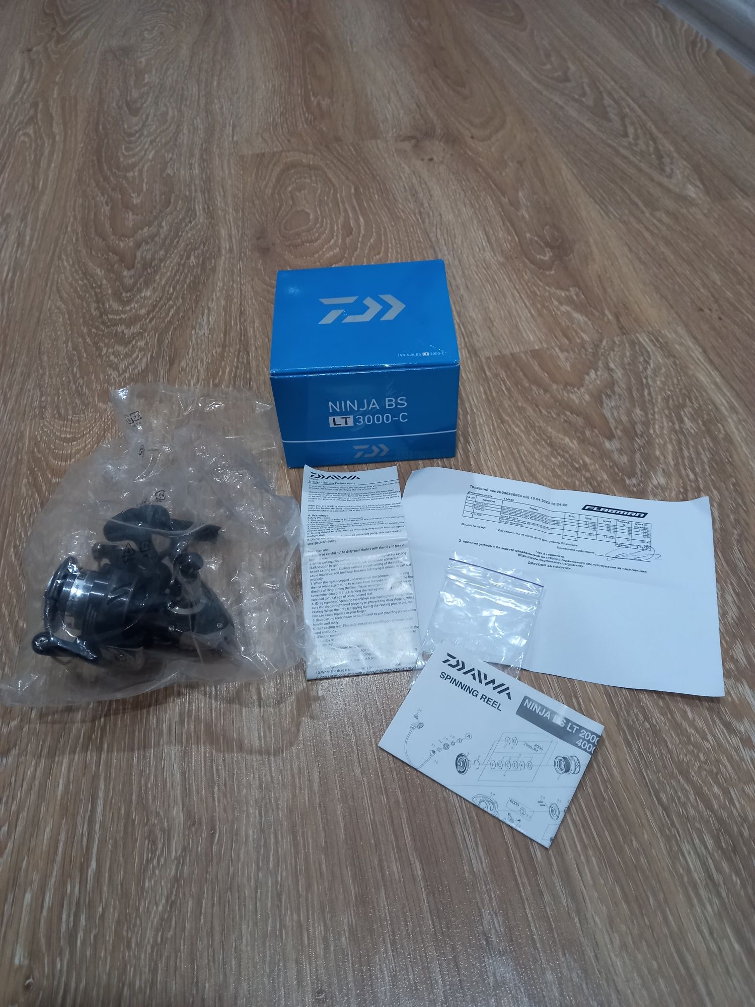 Продам нову спінінгову катушку Daiwa Ninja BS 3000C