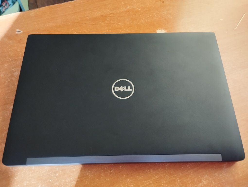 Dell latitude 7490, i7-8650u, 8 ram, 256 ssd nvme