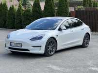 Оренда/Прокат авто Tesla Model 3 2021р Аренда авто Rental Car Електро