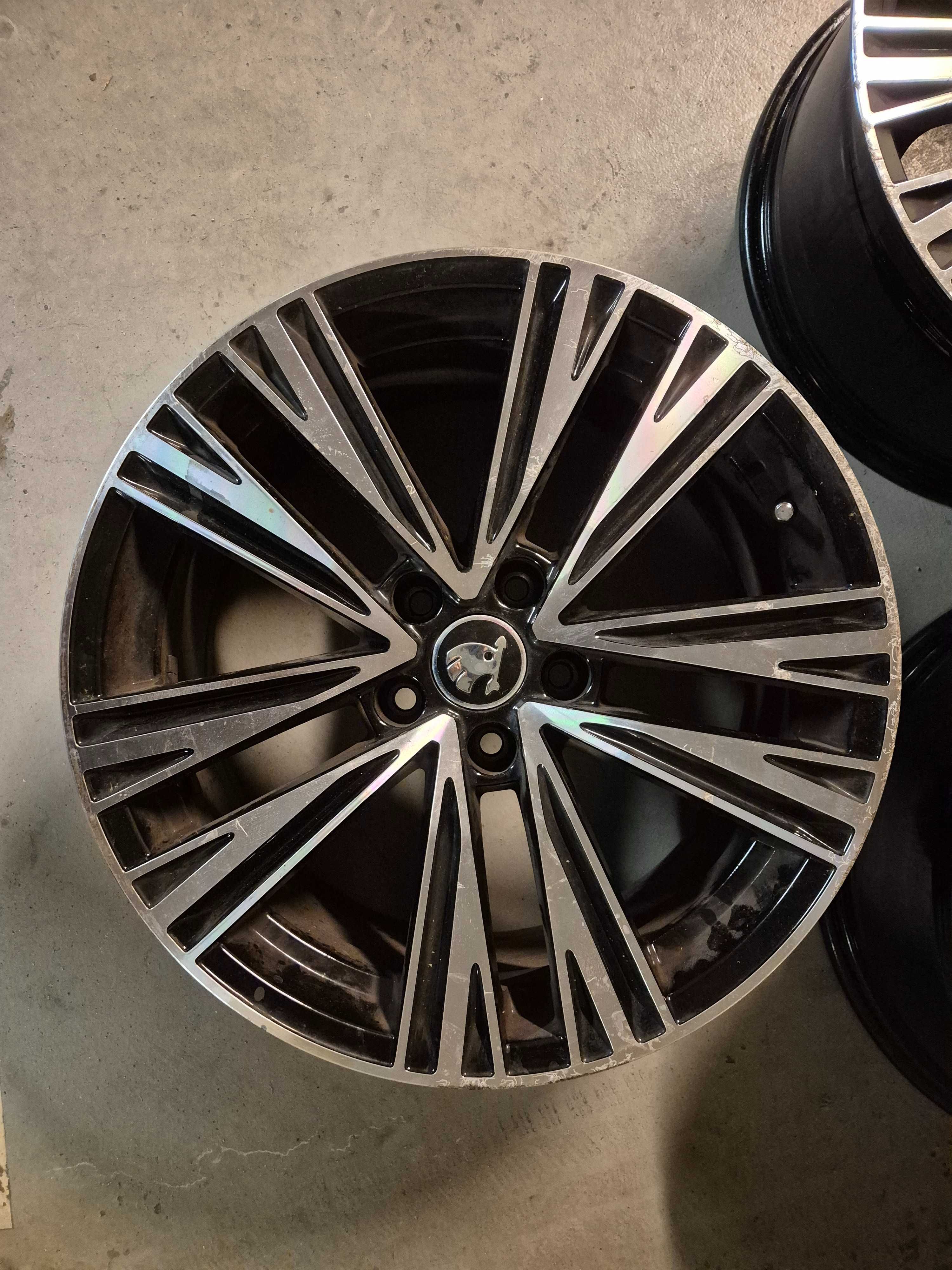 Felgi 5x112, R18, VW, Skoda, Carbonado Stunt, (ET) 35