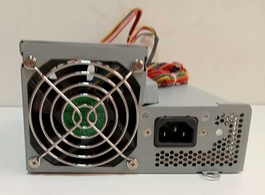 Fonte de alimentação para computador de secretaria