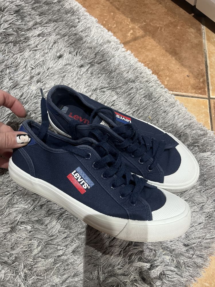 Buty levis tenisowki 37