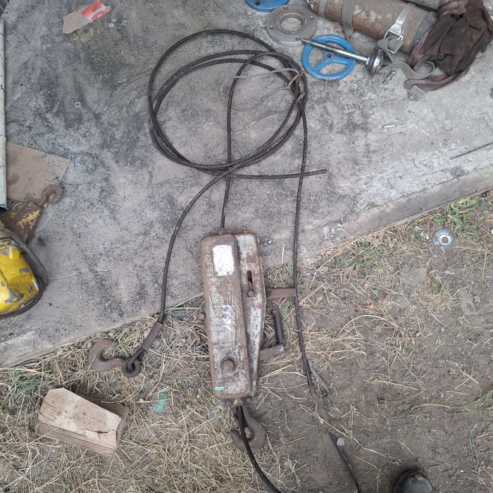 Продам лебедки разные