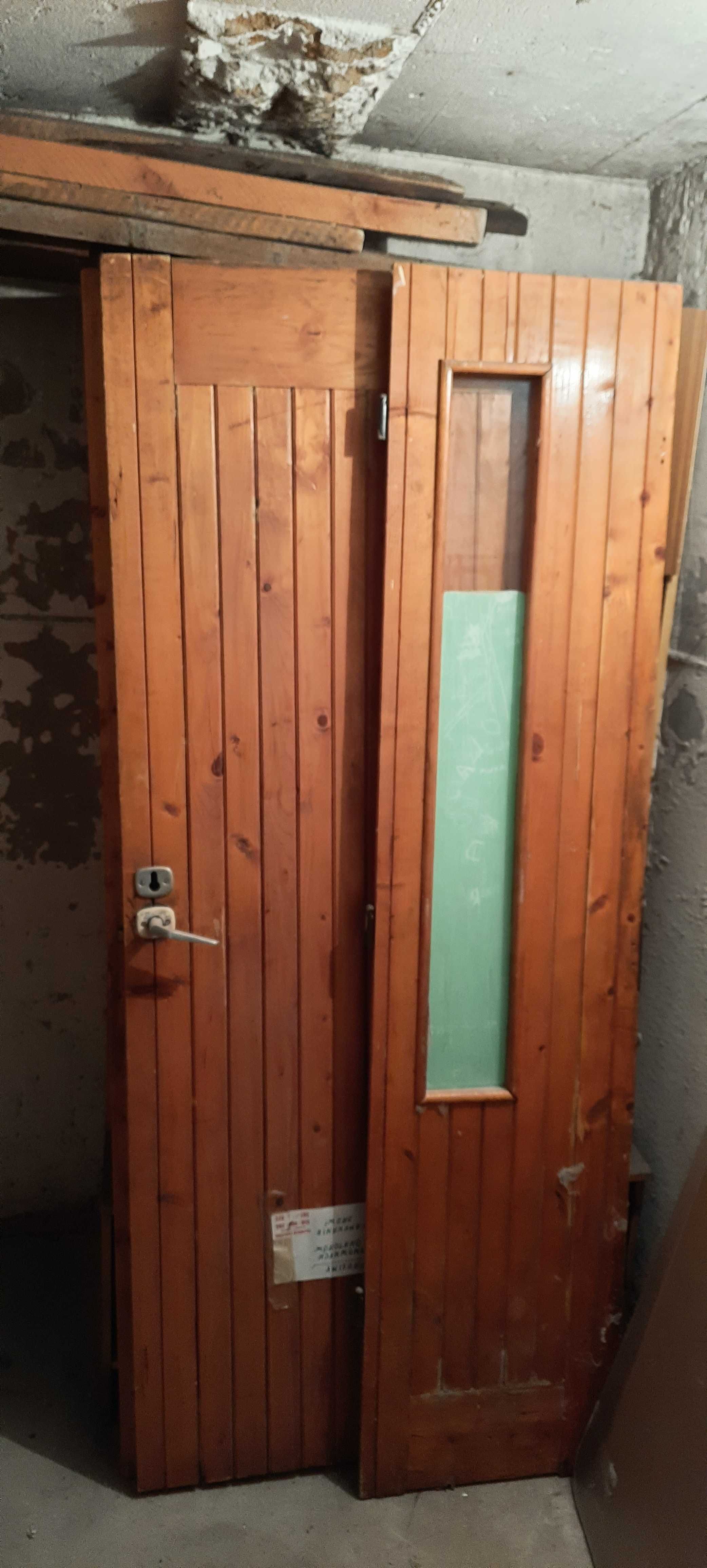 Drzwi drewniane solidne