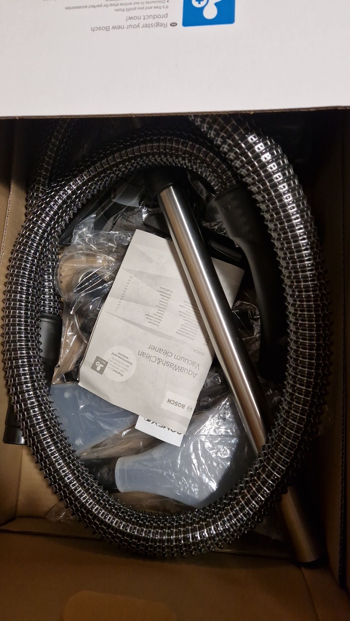 Пилосос Bosch Wet&dry BWD41740