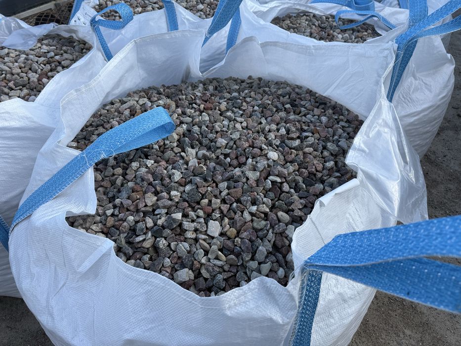 Żwir kruszony GRYS 16-22mm kamień ogrodowy ozdobny 25kg