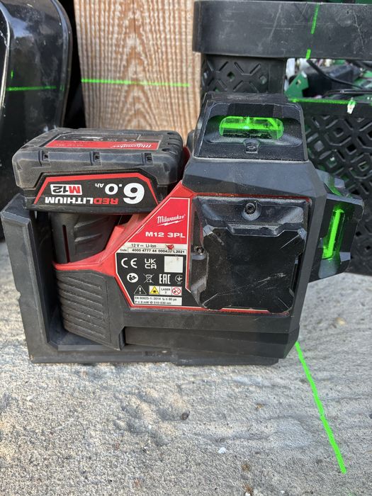 Laser 3 linowy Milwaukee M12 3 PL 38 metrów