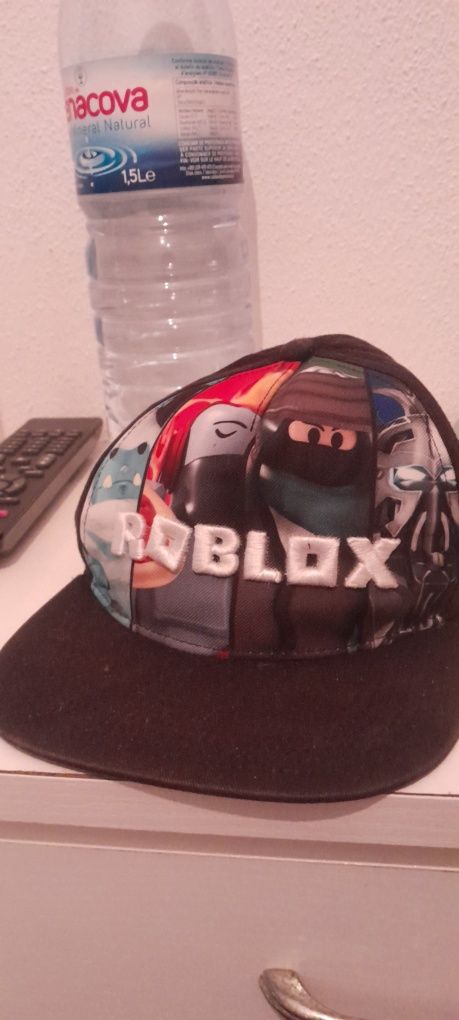 Chapéu roblox para crianças