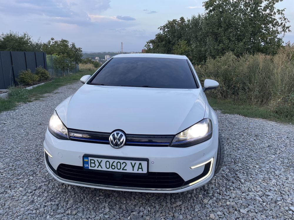 Volkswagen E golf