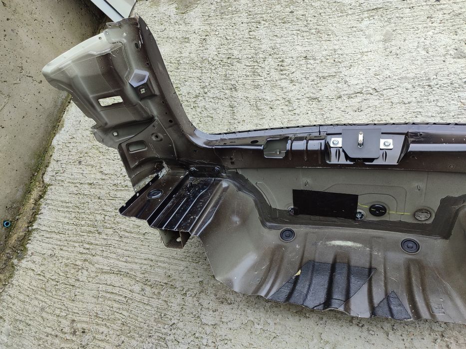 Октавія А7 четверть чвертка фартух кузов