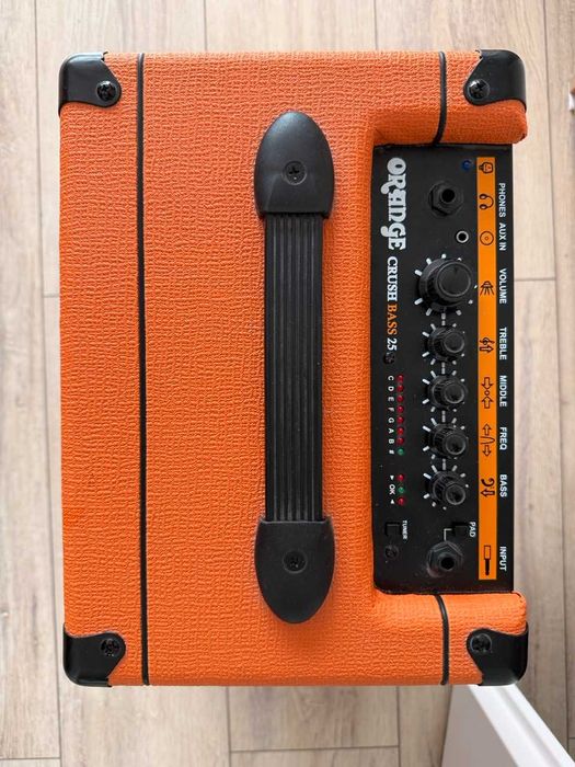 Wzmacniacz basowy ORANGE Crush Bass 25