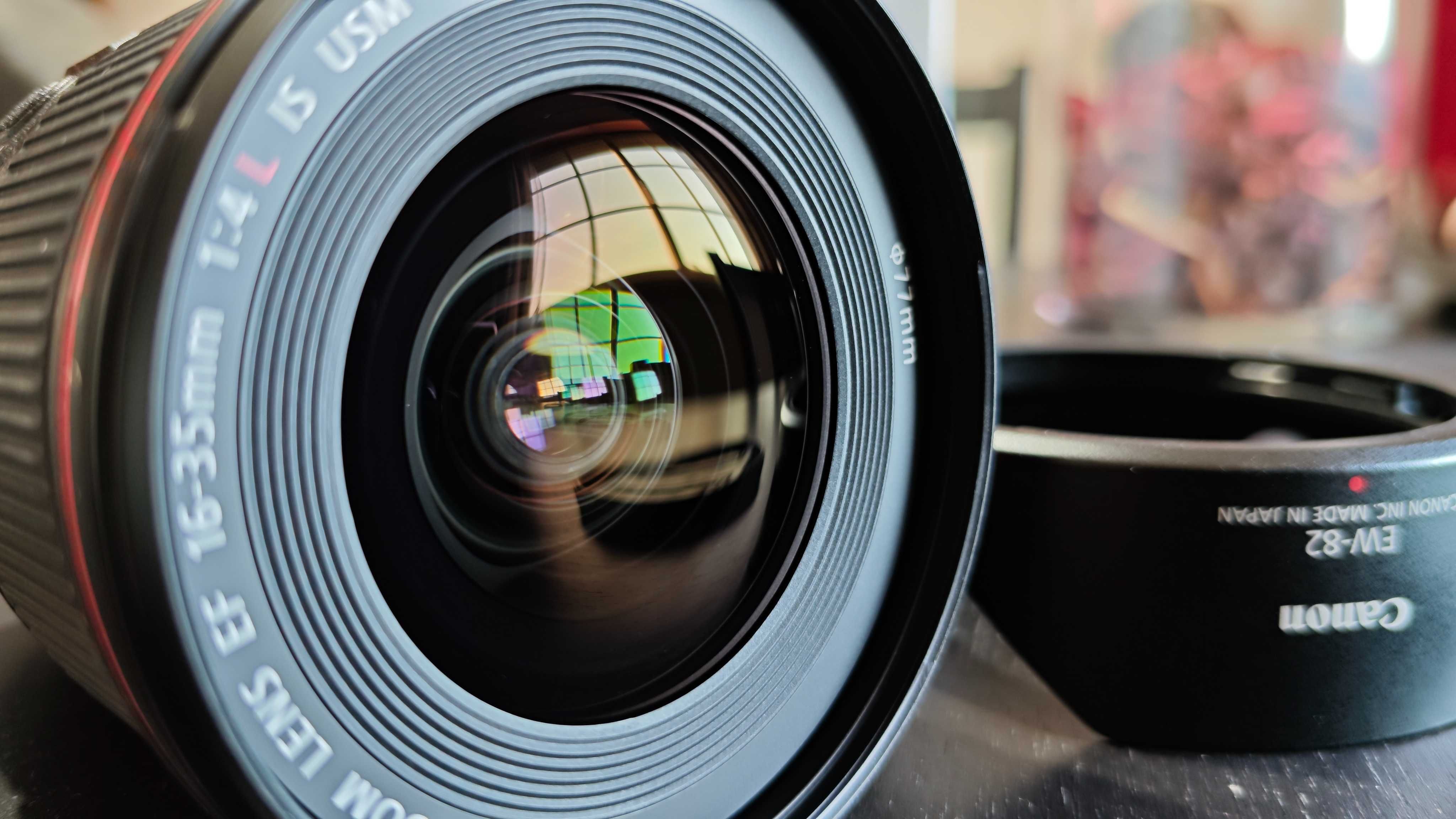 Canon EF 16-35 f/4 IS USM Como Nova
