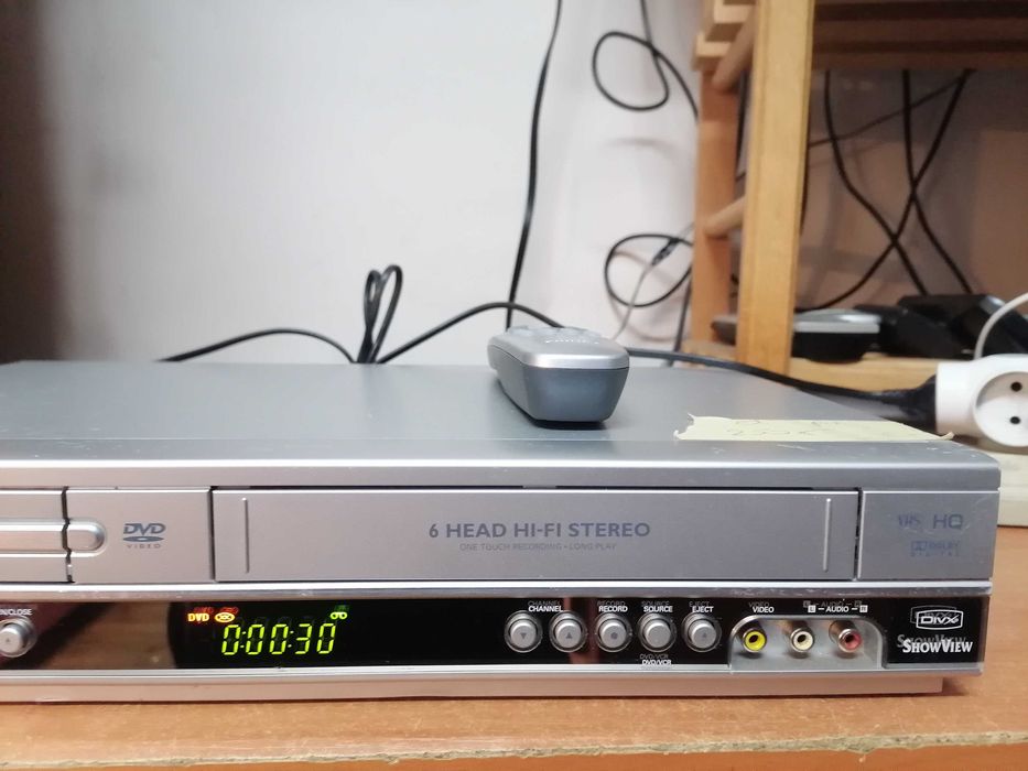 Magnetowid VHS  Philips DVP3100V Pilot HIFI STEREO